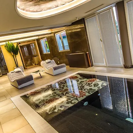 Pascucci ホテル 5*